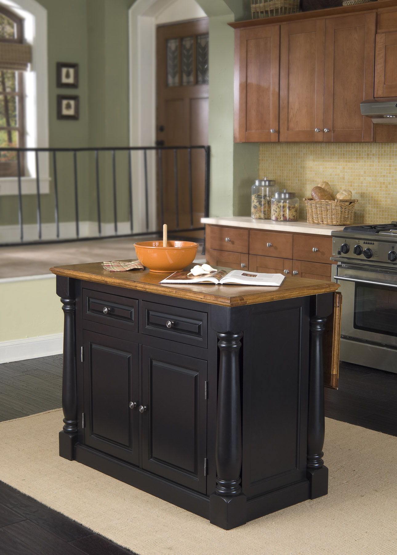 Monarch - Traditional Kitchen Island
