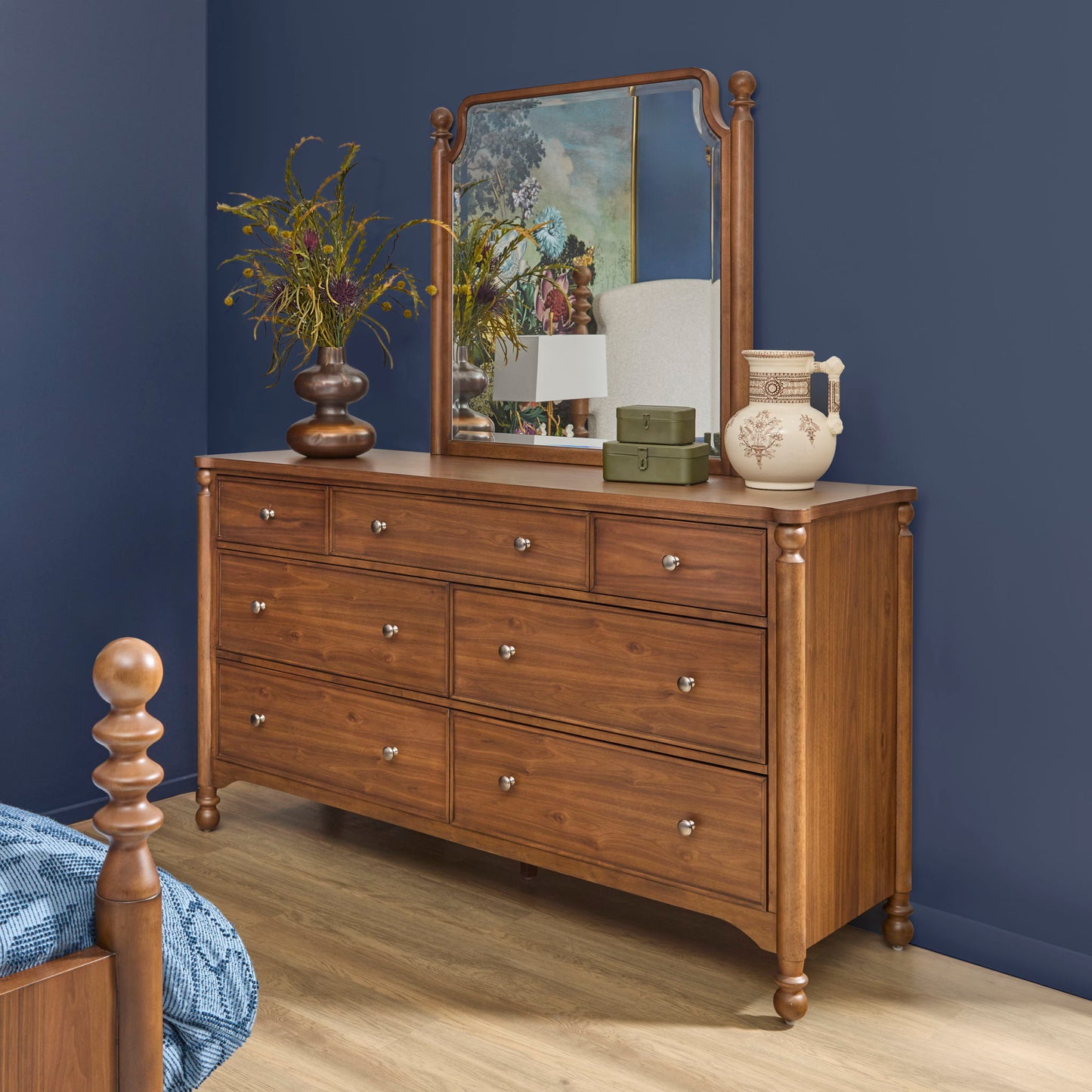 Azalea - Mirror - Walnut
