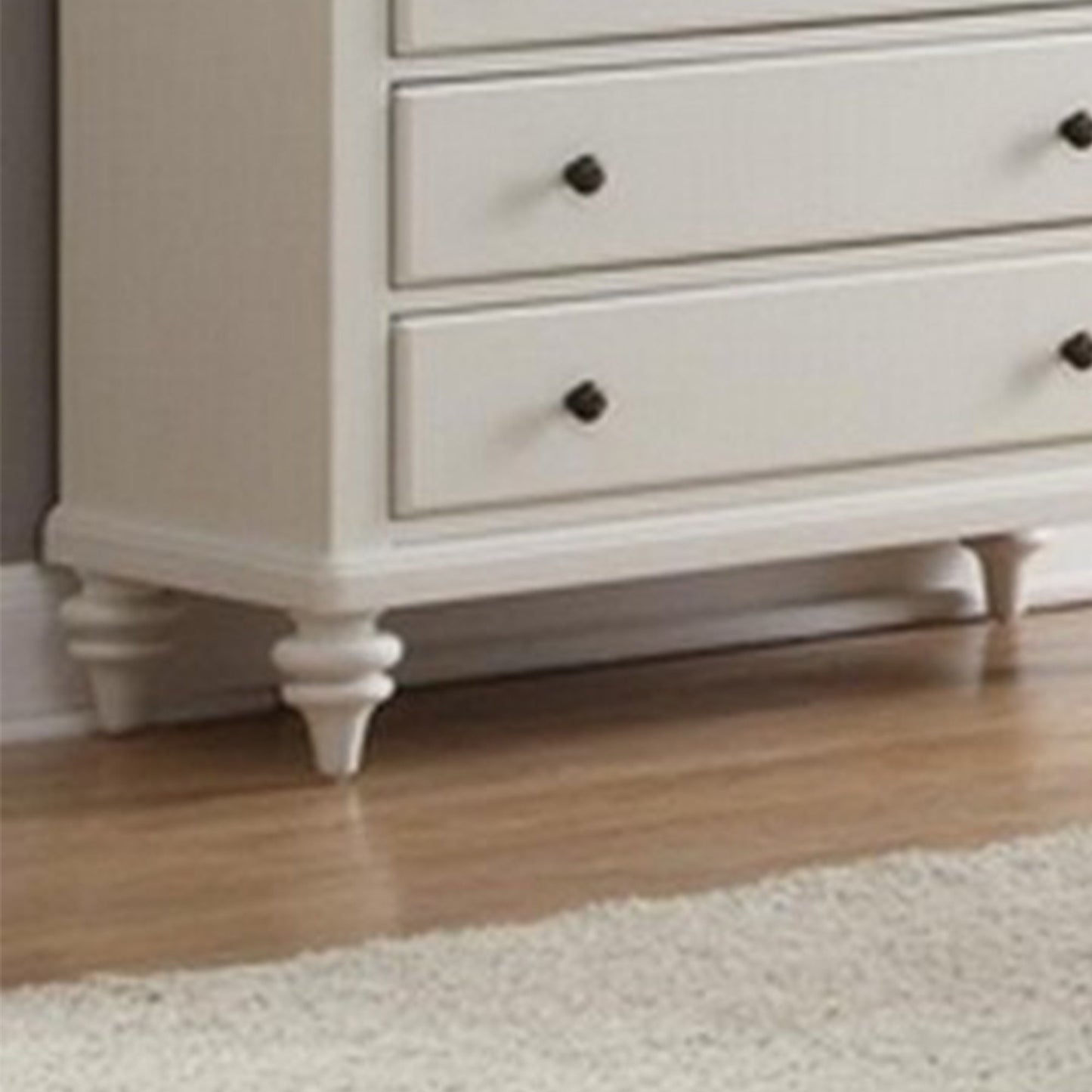 Bermuda - Chest - White