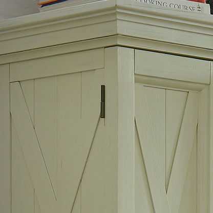 Seaside Lodge - Pantry - White