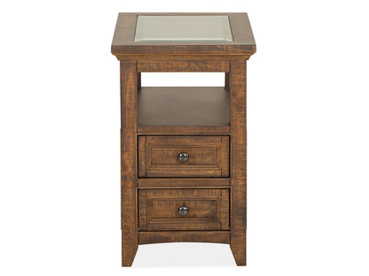 Bay Creek - Chairside End Table - Toasted Nutmeg